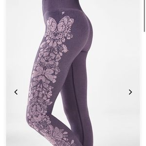 Fabletics Seamless Butterfly Legging🦋